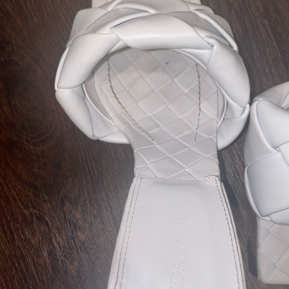 bottega veneta white genuine leather sandal size 40 - Picture 8 of 9
